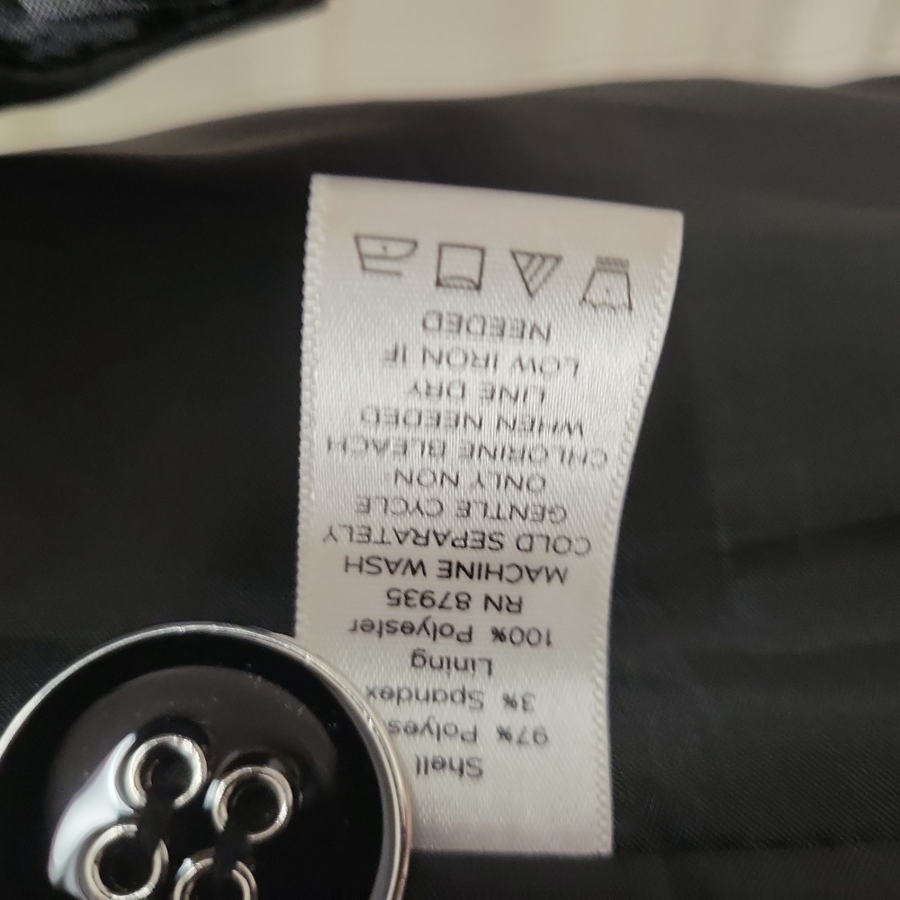 Beautiful Susan Graver car coat - Picture 5 of 5